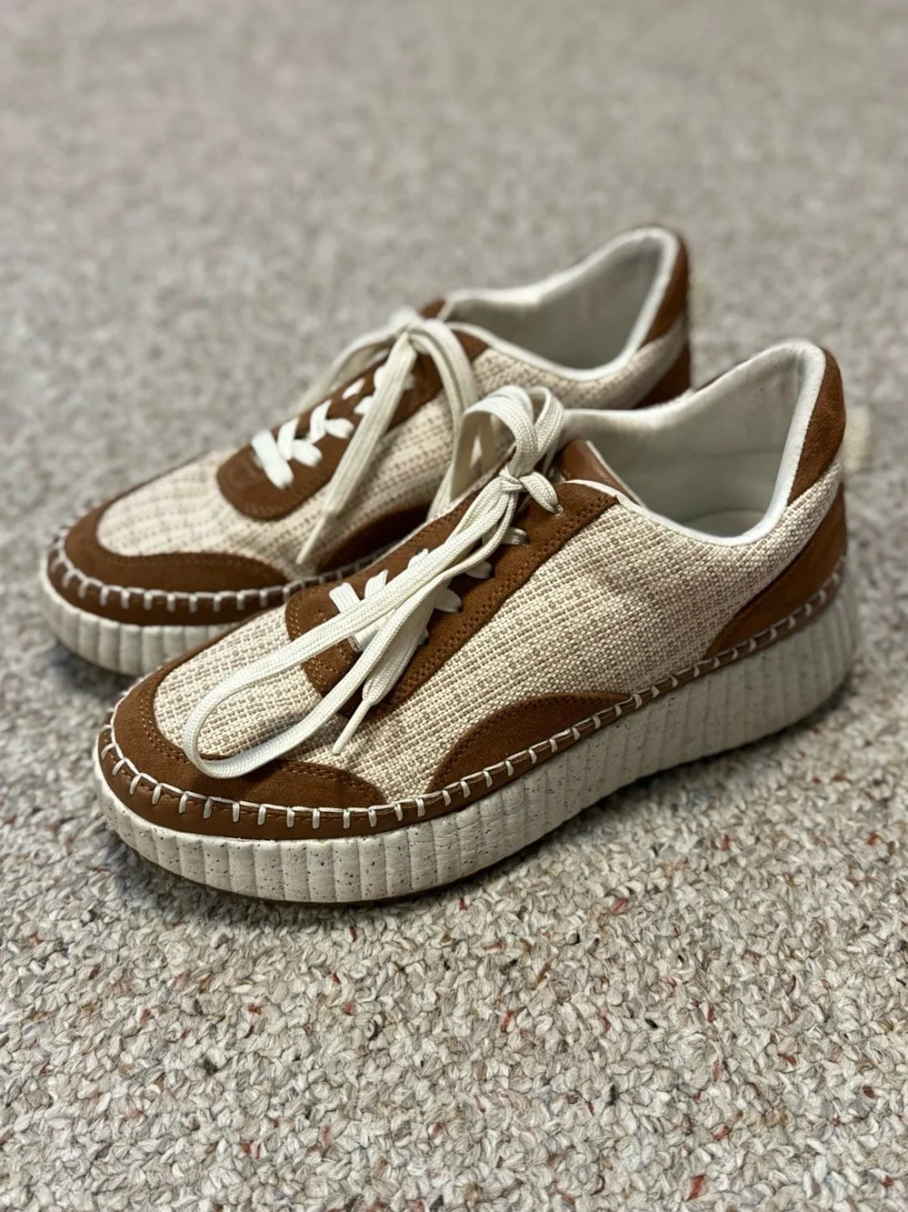 Universal Thread Cream and Tan Platform Sneaker